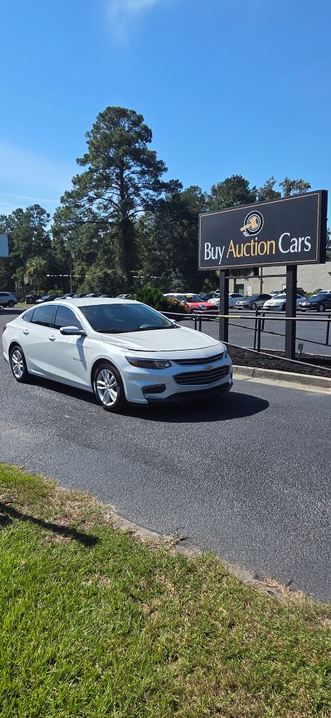 2017 Chevrolet Malibu - $4,900