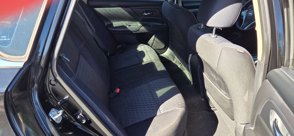 2016 Nissan Altima - $2,500