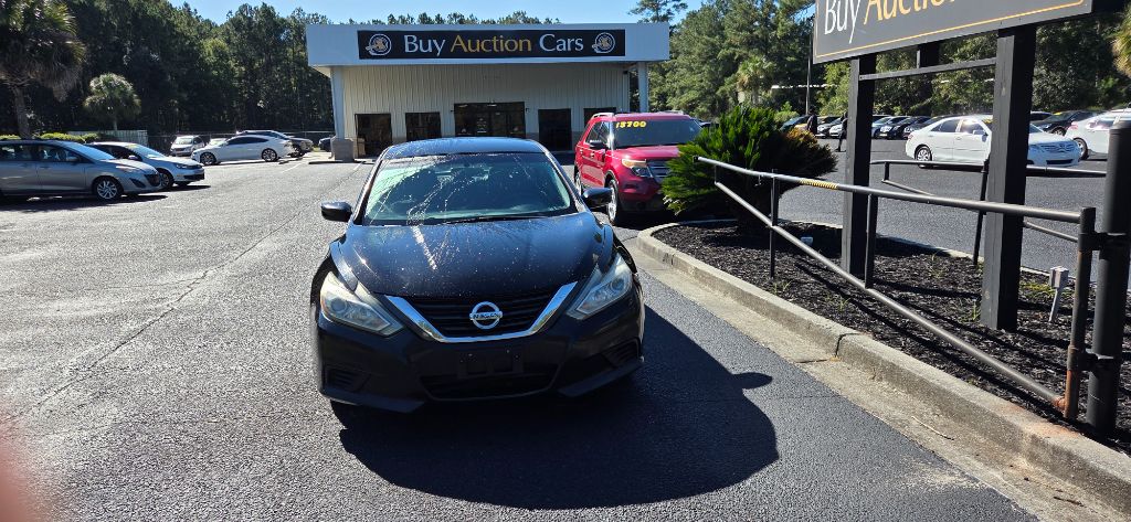 2016 Nissan Altima - $2,500