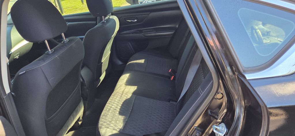 2016 Nissan Altima - $2,500