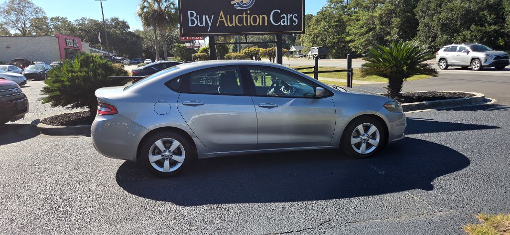 2015 Dodge Dart - $2,500