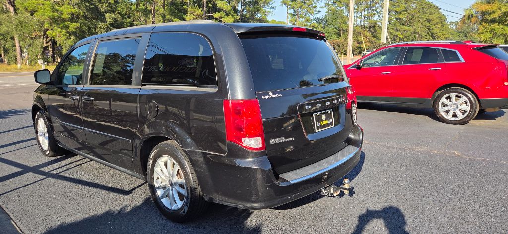2014 Dodge Grand Caravan - $2,700