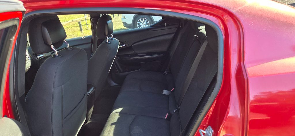 2013 Dodge Avenger - $2,200