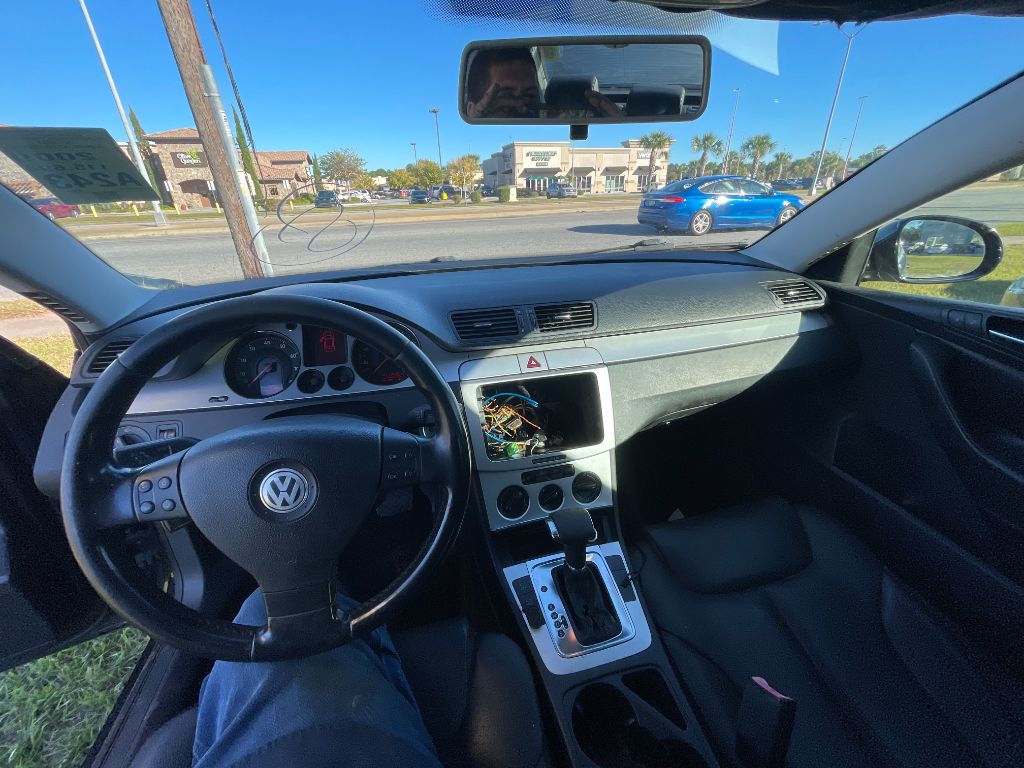 2009 Volkswagen Passat Komfort photo