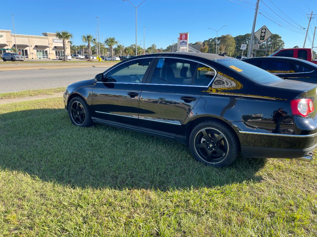 2009 Volkswagen Passat Komfort photo