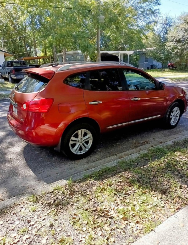 2013 Nissan Rogue S photo