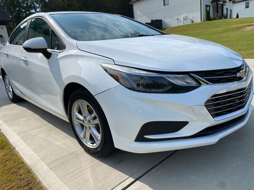 2018 Chevrolet Cruze LT photo