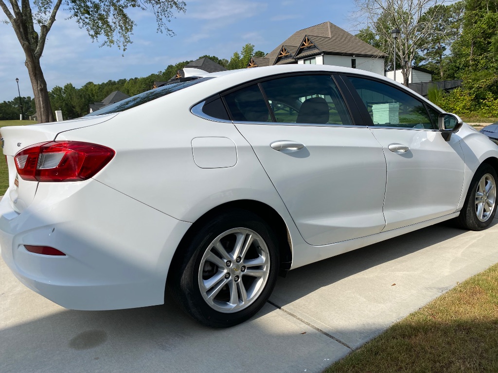 2018 Chevrolet Cruze LT photo