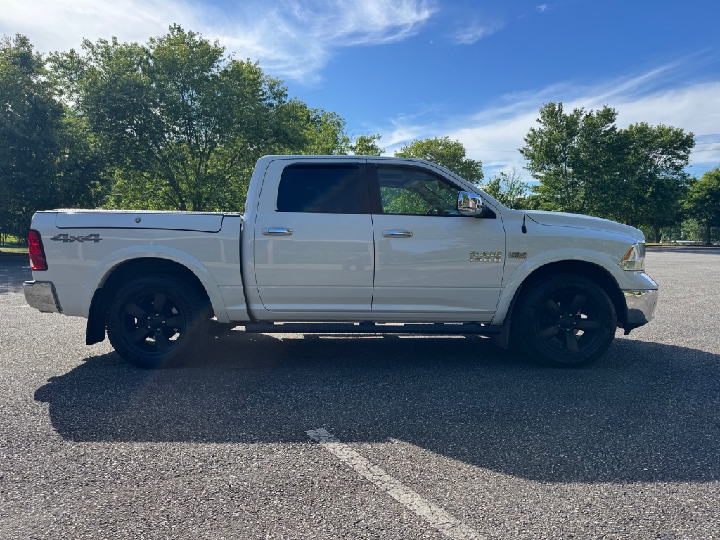 2018 Ram 1500 - $17,999