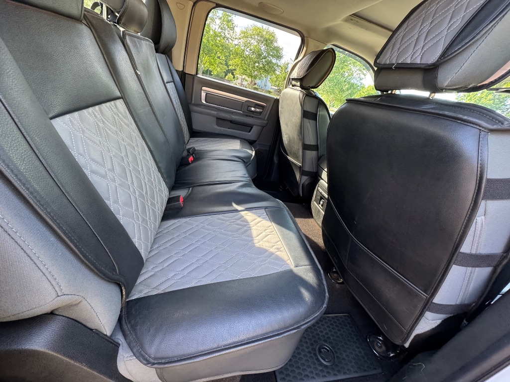 2018 Ram 1500 - $17,999