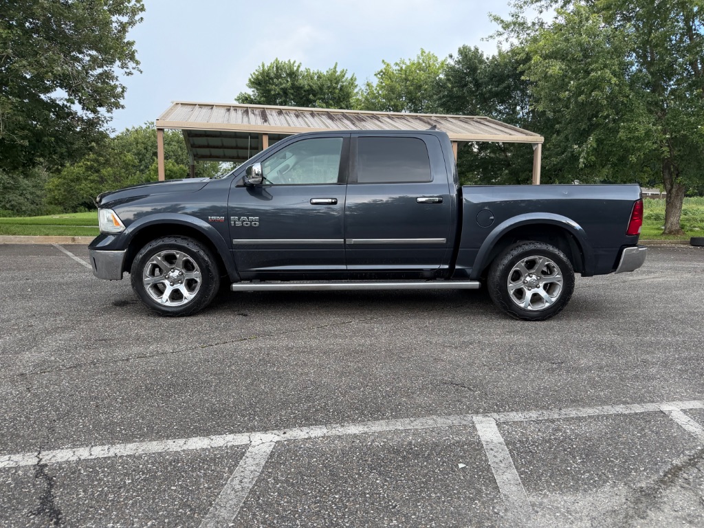 2017 Ram 1500 - $12,999