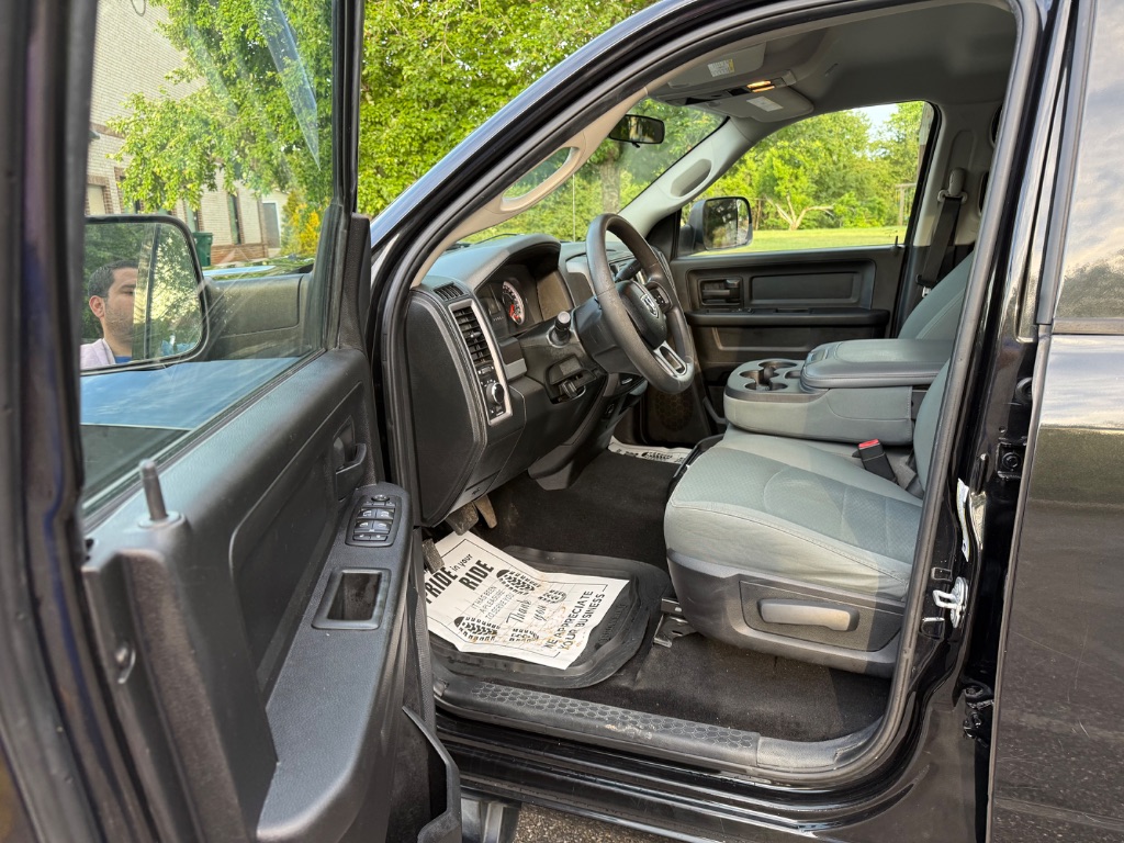 2018 Ram 2500 - $23,999