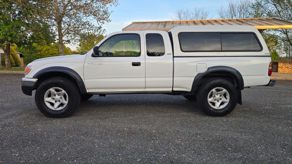 2004 Toyota Tacoma - $8,999