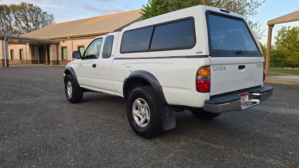 2004 Toyota Tacoma - $8,999