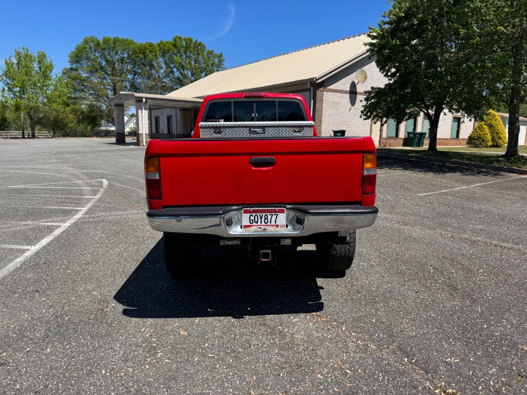 2000 Toyota Tacoma - $5,499
