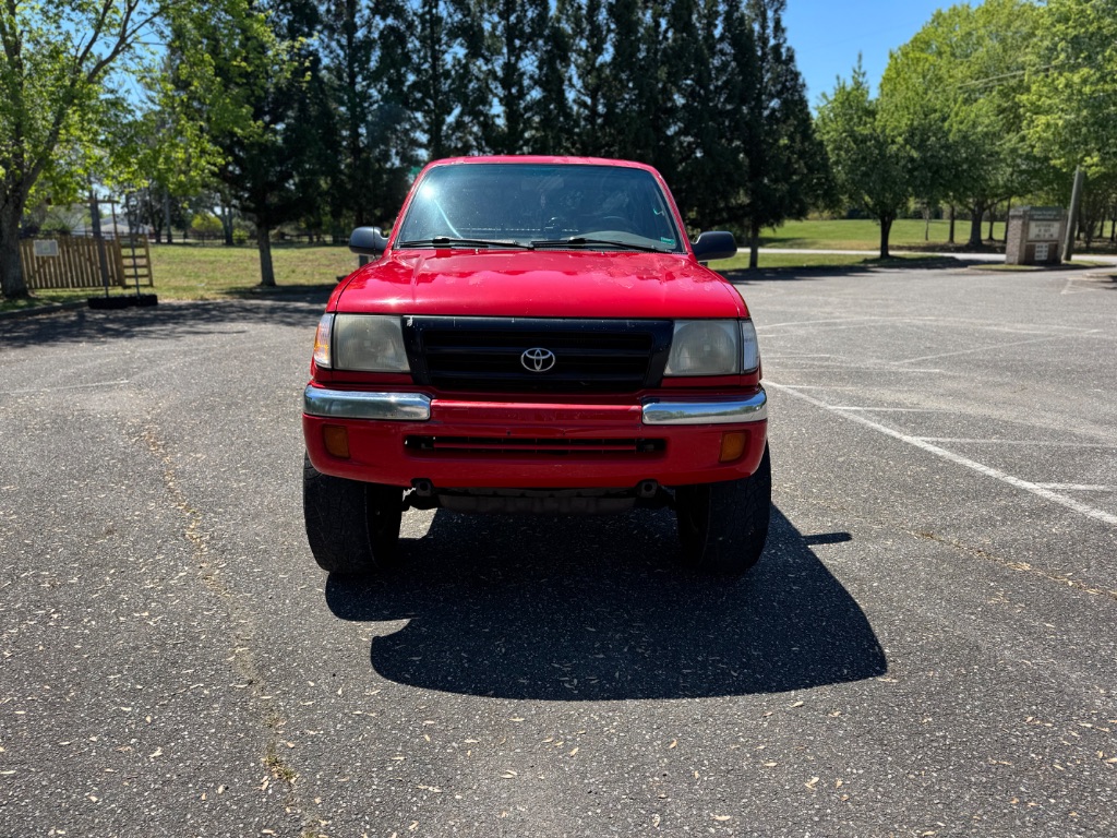 2000 Toyota Tacoma - $5,499