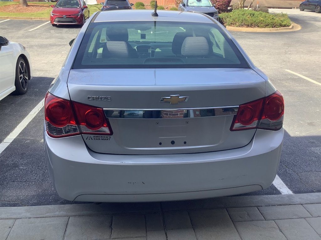 2013 Chevrolet Cruze LS Auto photo