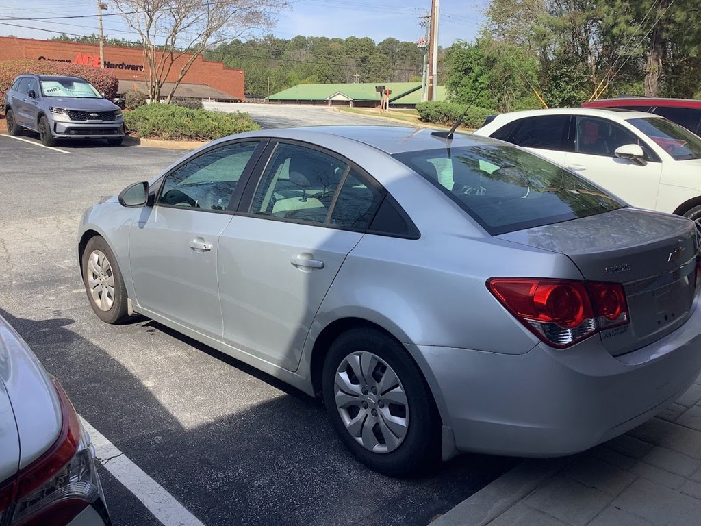 2013 Chevrolet Cruze LS Auto photo