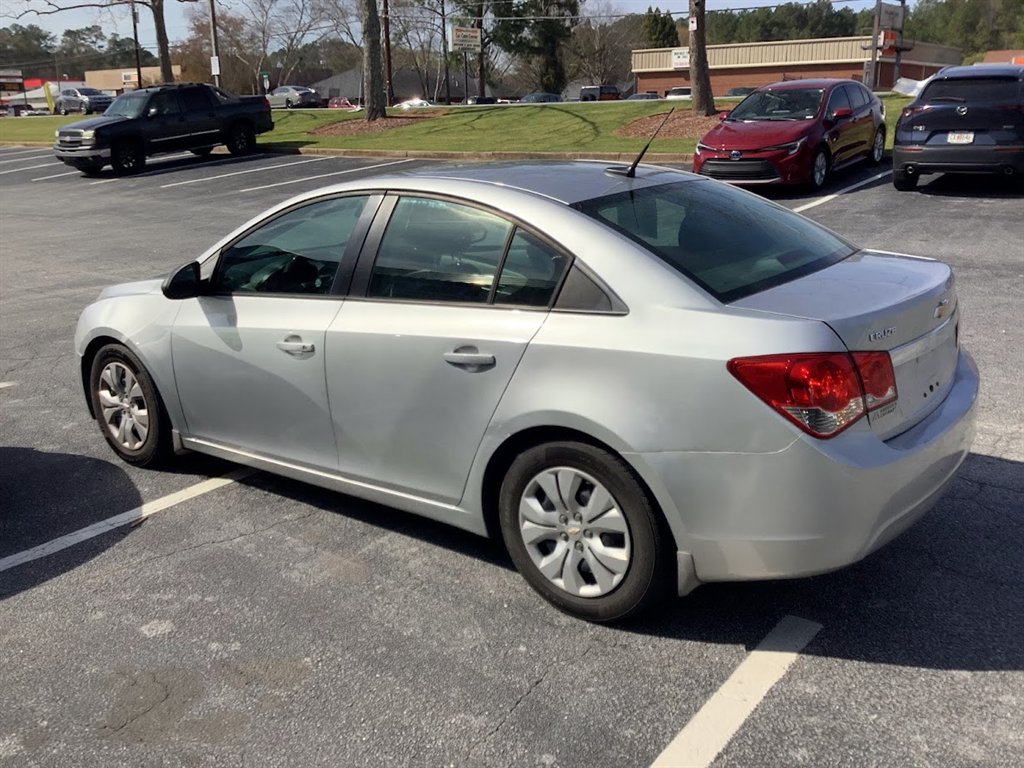 2013 Chevrolet Cruze LS Auto photo