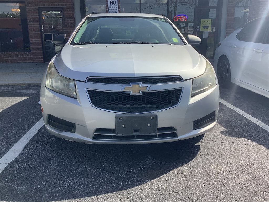 2013 Chevrolet Cruze LS Auto photo