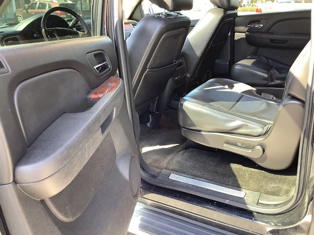 2012 Chevrolet Suburban LTZ 1500 photo
