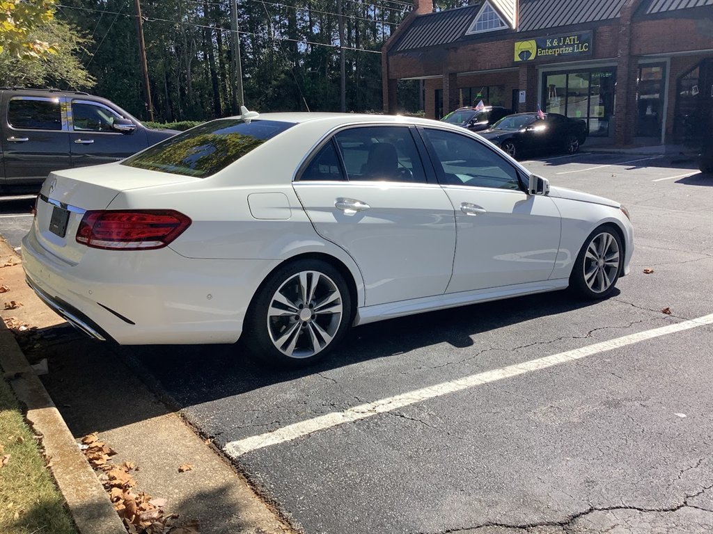2016 Mercedes-Benz E-Class - $12,495