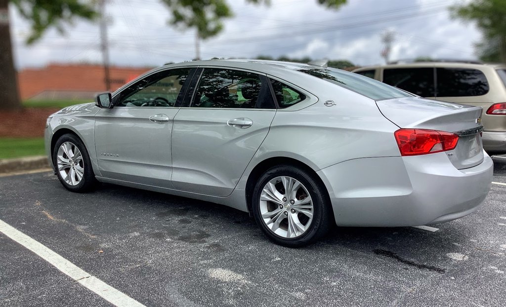2015 Chevrolet Impala - $10,995