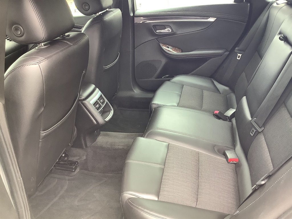 2015 Chevrolet Impala - $10,995