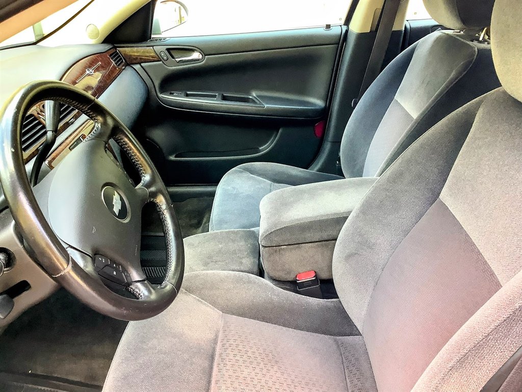 2013 Chevrolet Impala - $10,495