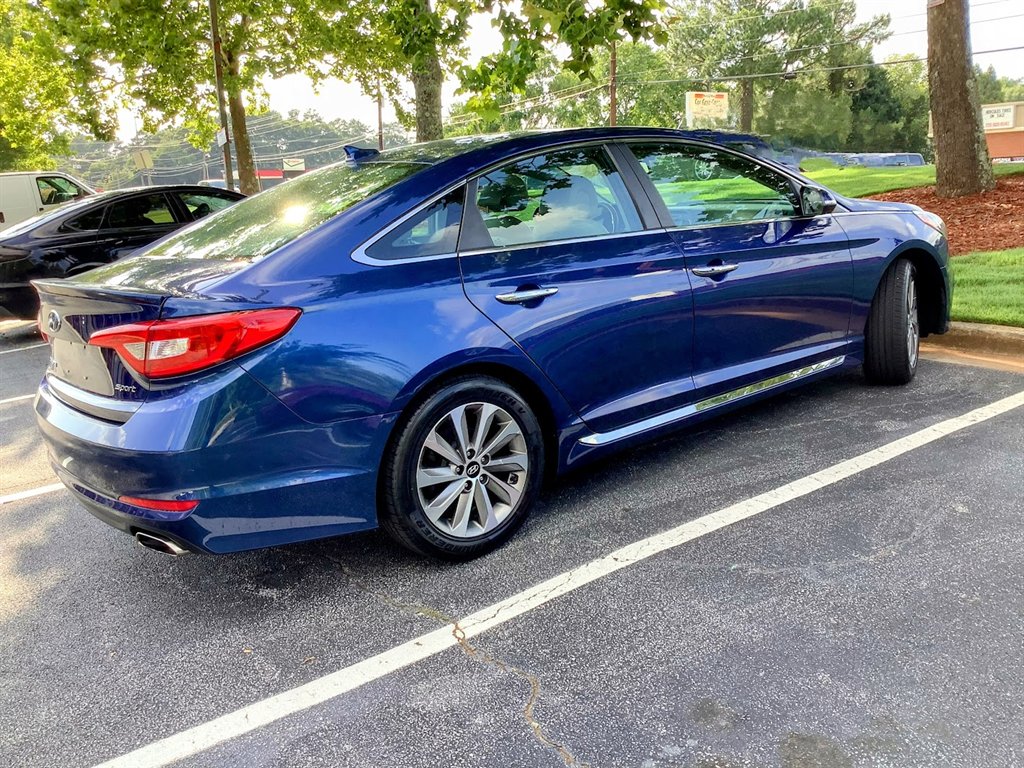 2017 Hyundai Sonata - $11,900