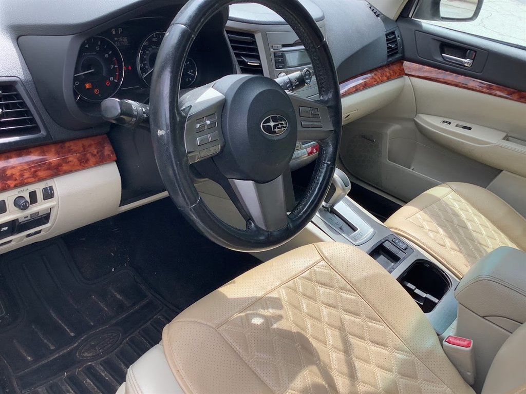 2010 Subaru Outback - $3,500