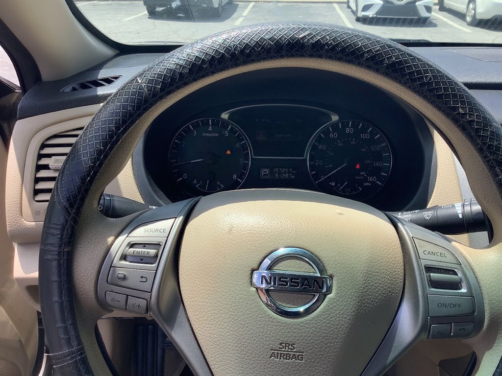 2014 Nissan Altima - $9,350