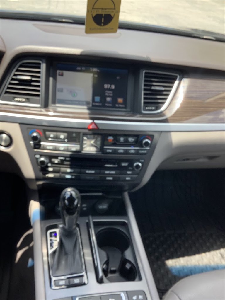 2015 Hyundai Genesis - $15,208