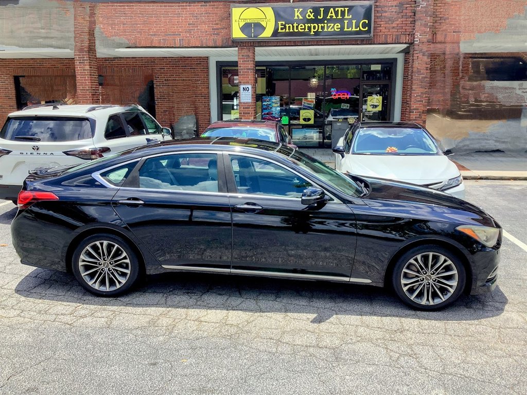 2015 Hyundai Genesis - $15,208