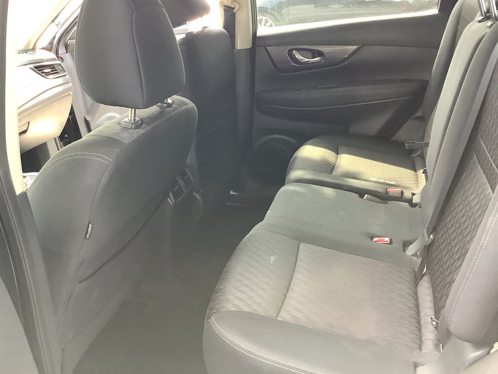 2019 Nissan Rogue - $16,800