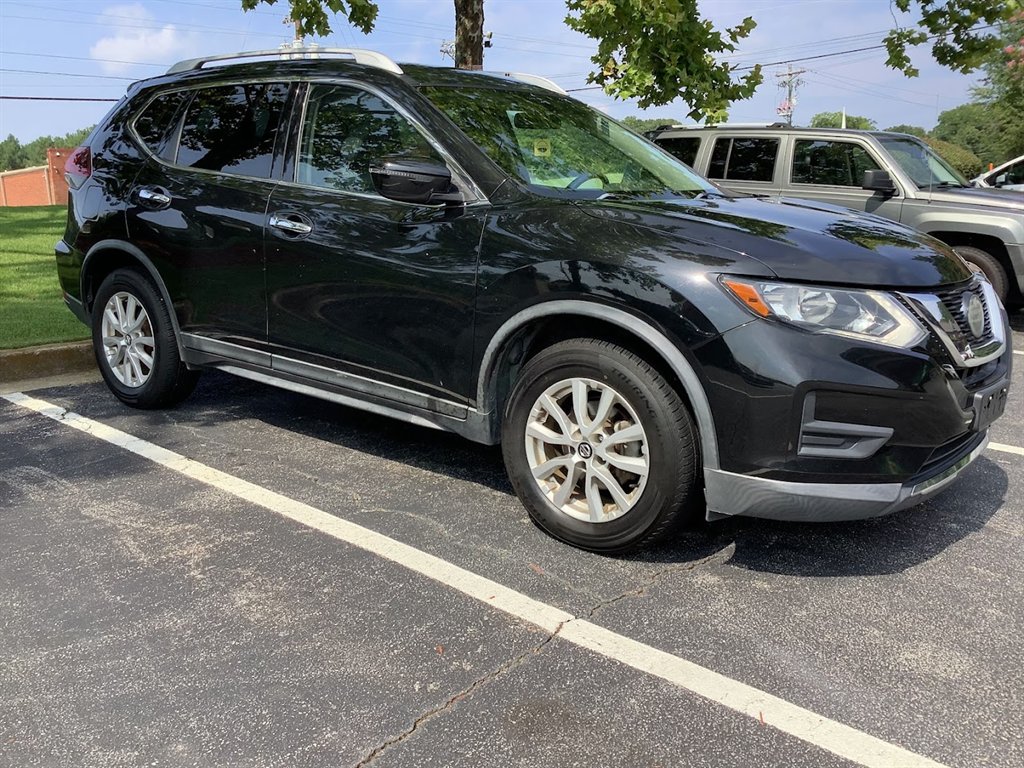 2019 Nissan Rogue - $16,800