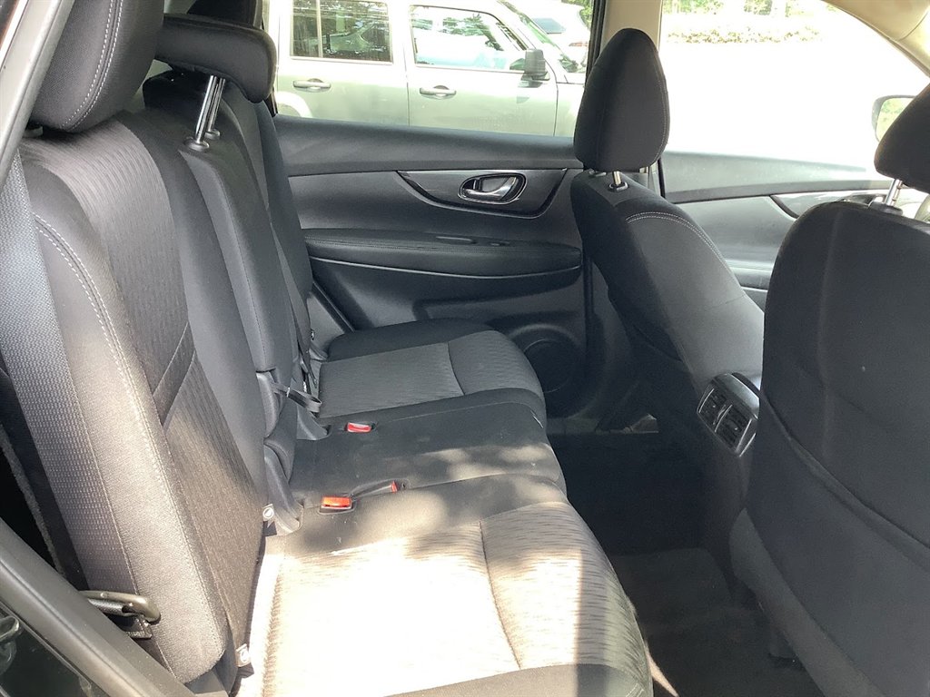 2019 Nissan Rogue - $16,800