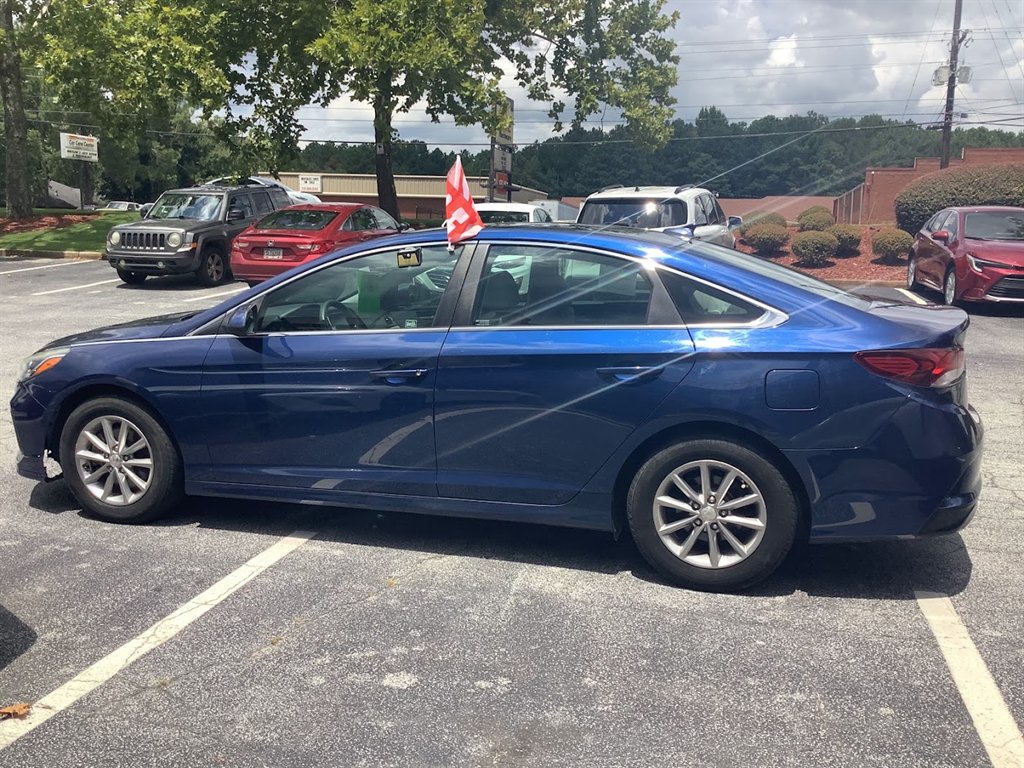 2018 Hyundai Sonata - $15,780