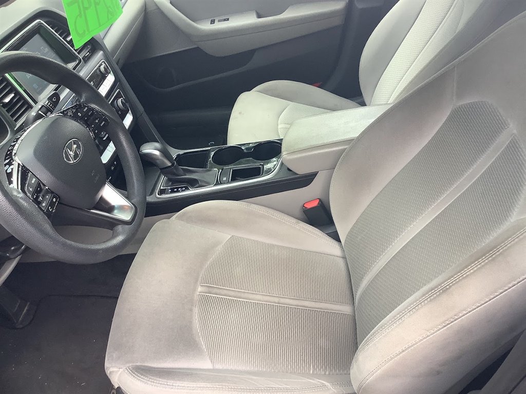 2018 Hyundai Sonata - $15,780