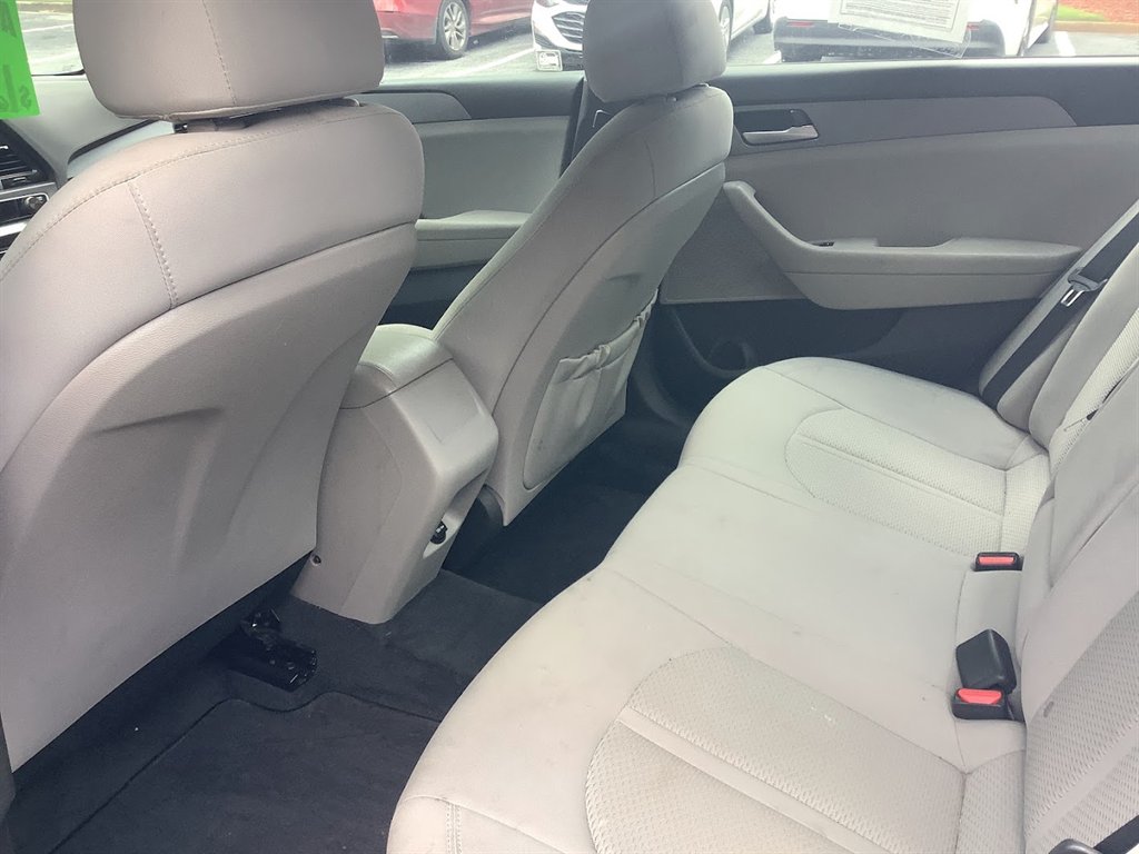2018 Hyundai Sonata - $15,780