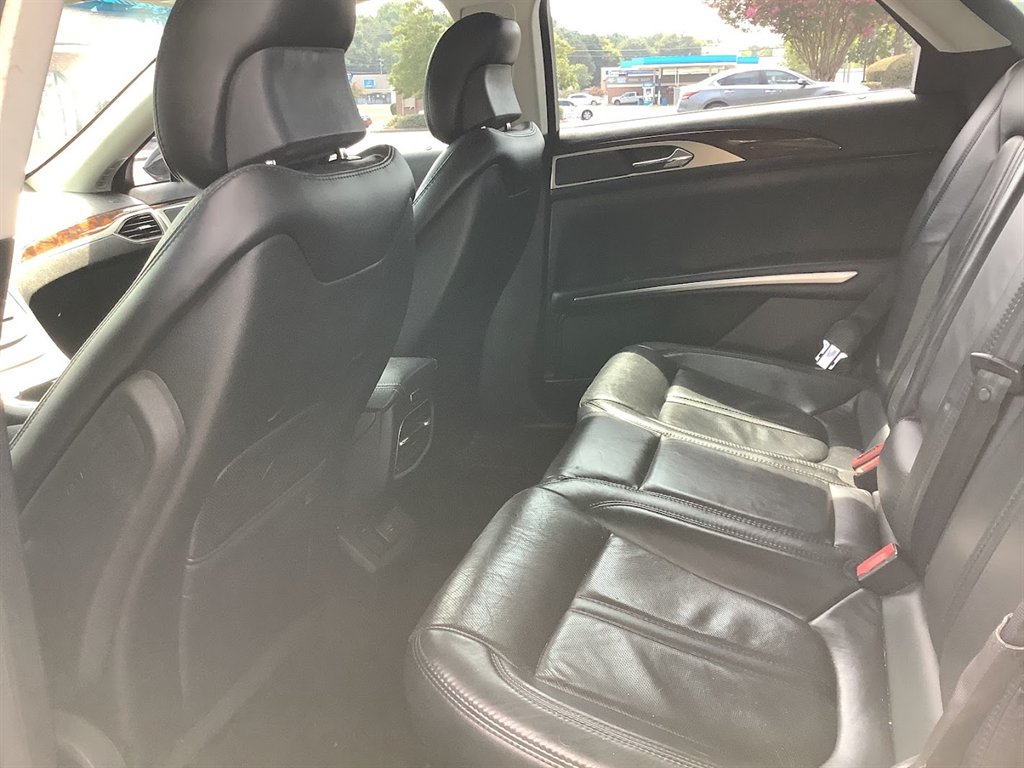 2015 Lincoln MKZ - $12,730