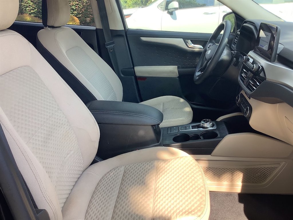 2020 Ford Escape - $14,995