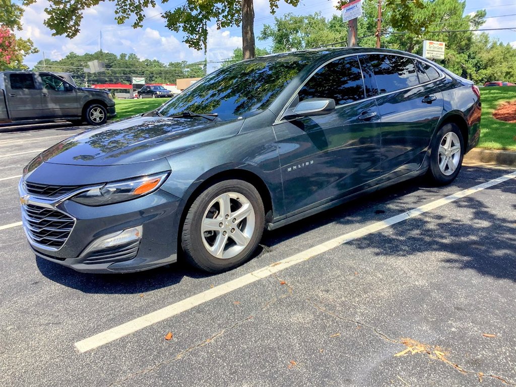 2021 Chevrolet Malibu - $13,300