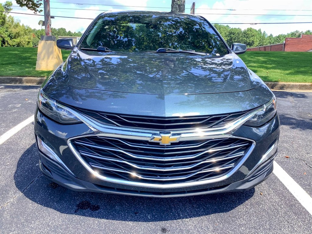 2021 Chevrolet Malibu - $13,300