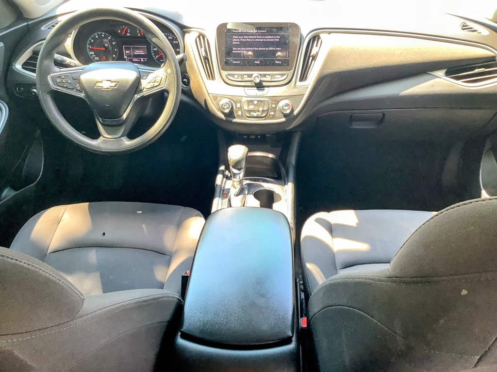 2021 Chevrolet Malibu - $13,300