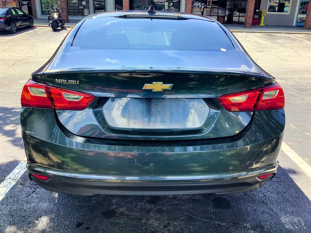 2021 Chevrolet Malibu - $13,300