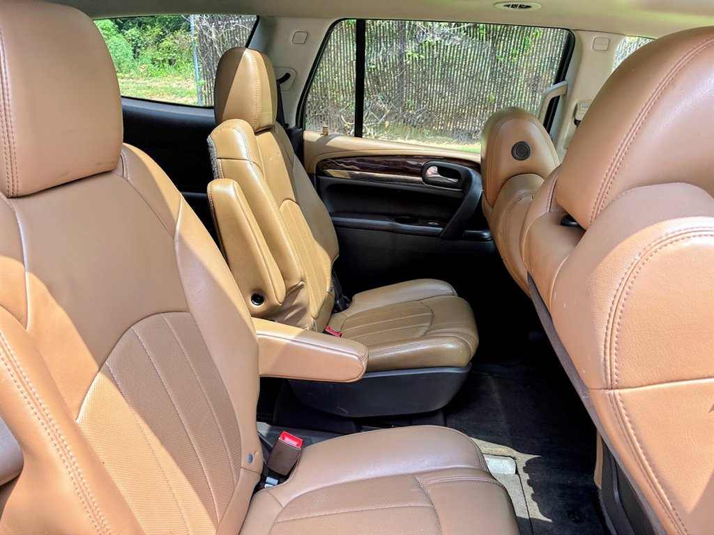 2013 Buick Enclave - $11,900