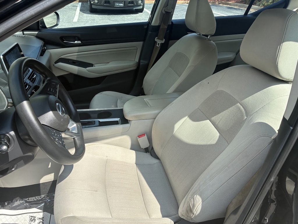 2019 Nissan Altima - $15,800