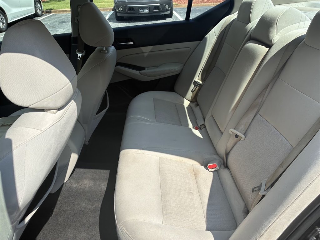2019 Nissan Altima - $15,800