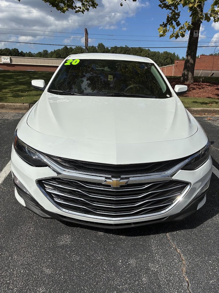 2020 Chevrolet Malibu - $15,180